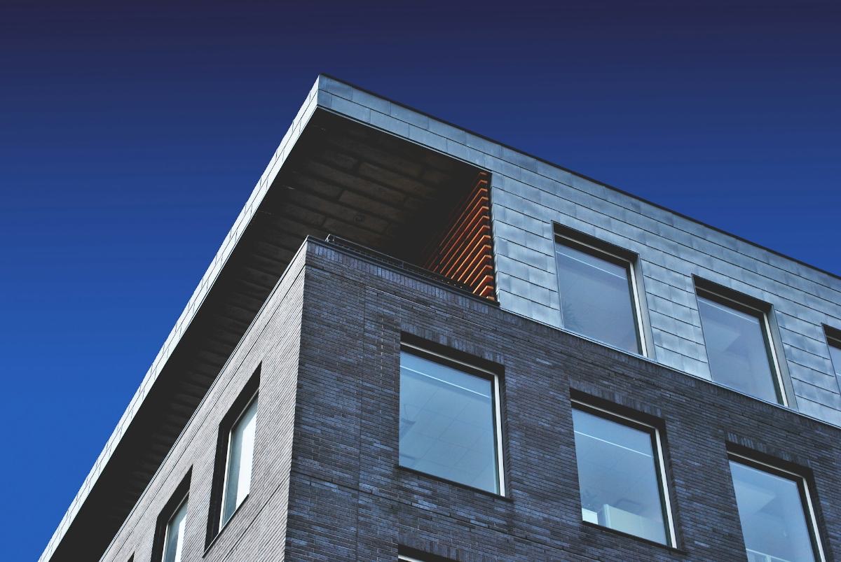 405 &ndash; 1108 6 Ave SW, a corner condo